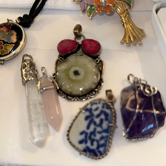 Come dig with me.  Unlisted gorgeousness in every price range. - Picture 15 of 16